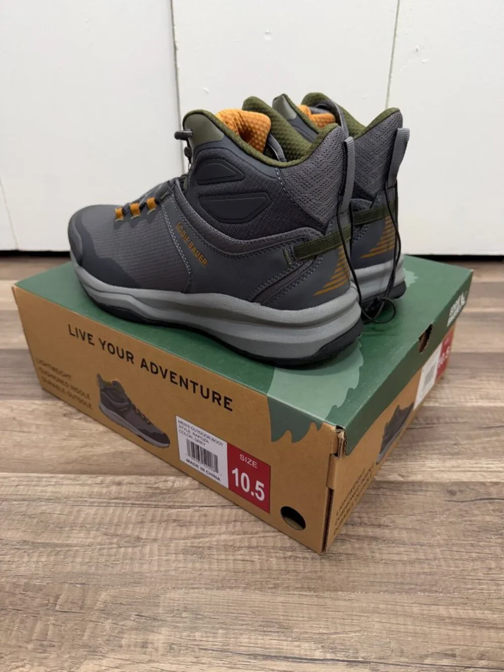 Eddie Bauer Men's Hiking Boots | Size 10.5